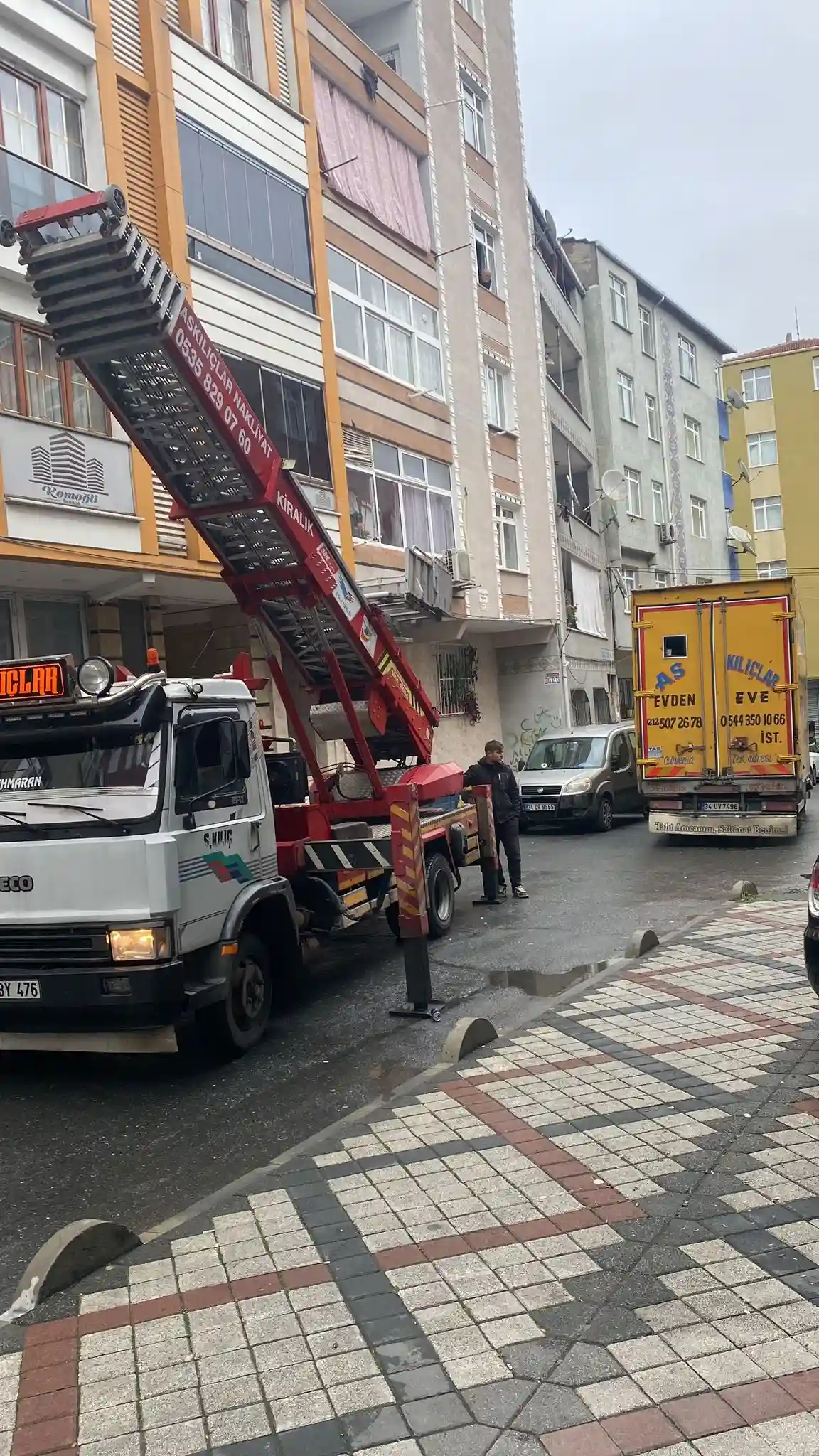 Askılıçlar Nakliyat Araç